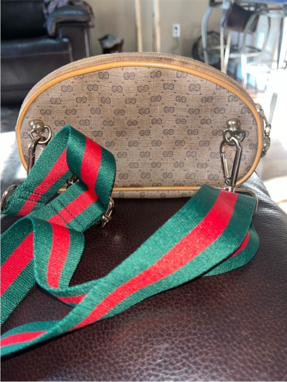 EUC Authentic Vintage Gucci Micro GG Monogram Canvas and leather Handbag plus - Picture 13 of 15
